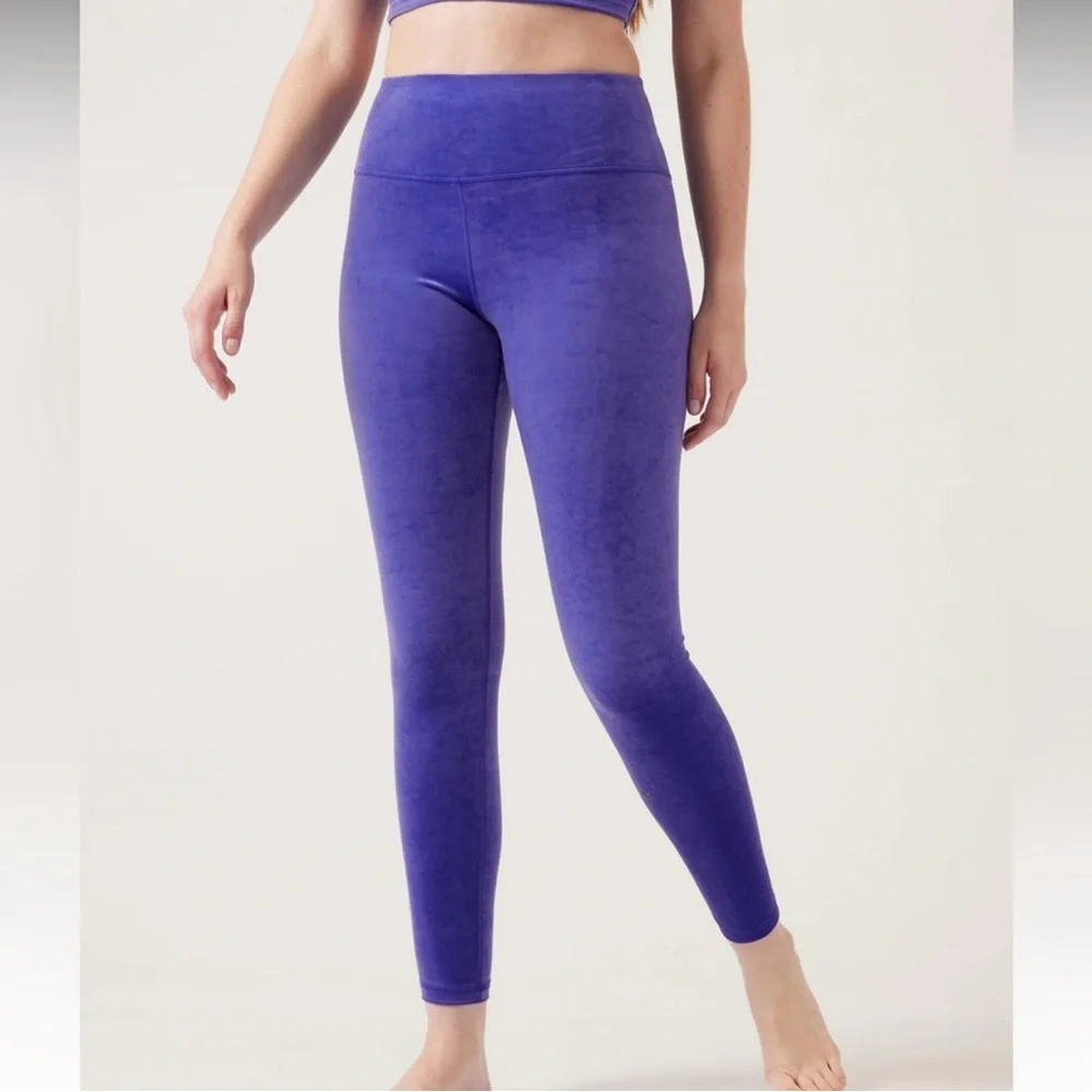 Athleta Elation Velvet Tight|S paired with Velvet Cut-Out Crop D-DD in Small - Picture 3 of 11